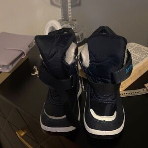 Kids Navy Winter Boots